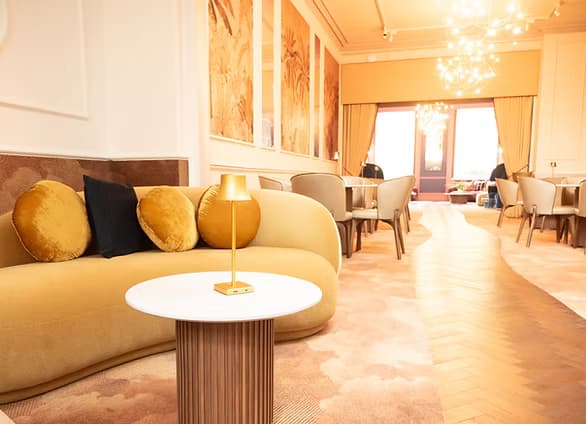 Harley Lounge - Luxury Interior Design